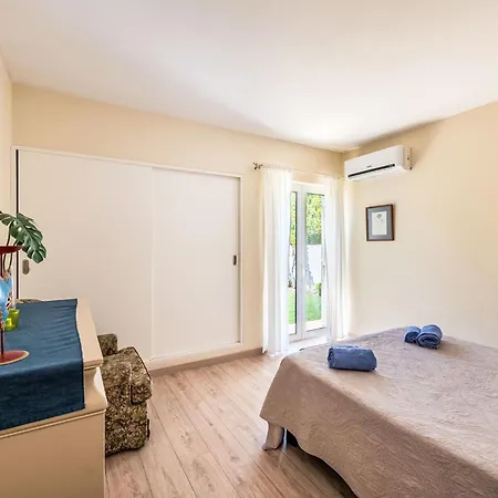 Mar By Interhome Villa