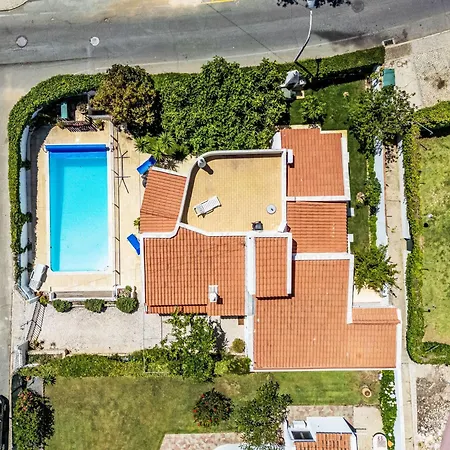 Mar By Interhome Villa